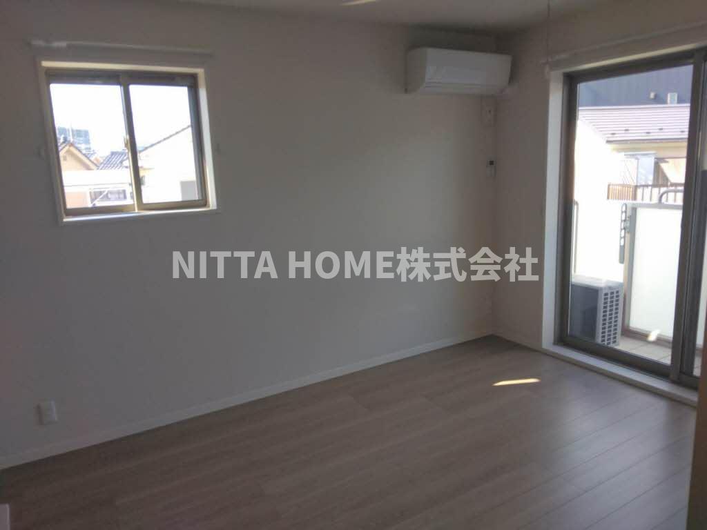 居室・リビング　明るい室内です◆