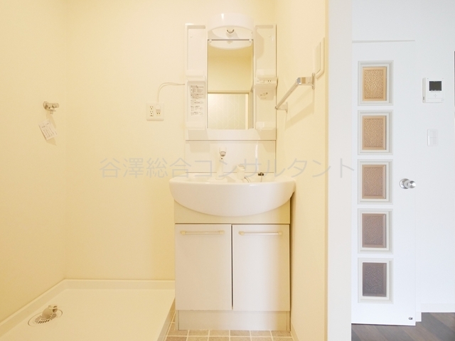 洗面設備　洗髪洗面化粧台