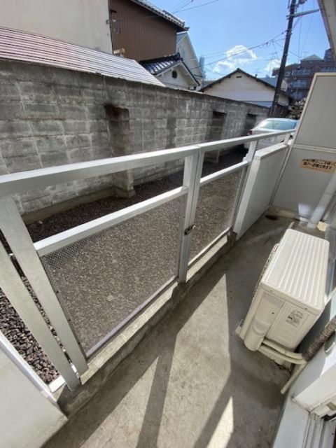 バルコニー