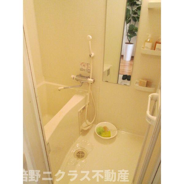 バス・シャワールーム　内装は同建物のイメージです。