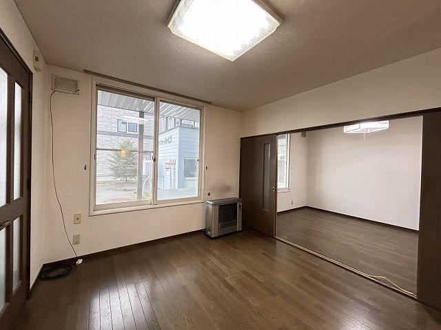 居室・リビング　リビング１