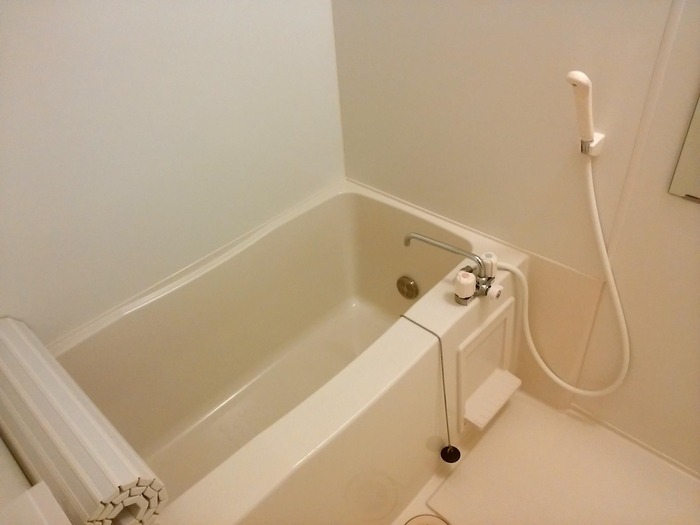 バス・シャワールーム　追い焚き付き