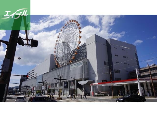 ショッピングセンター　みらい長崎ココウォーク（ショッピングセンター）まで674m