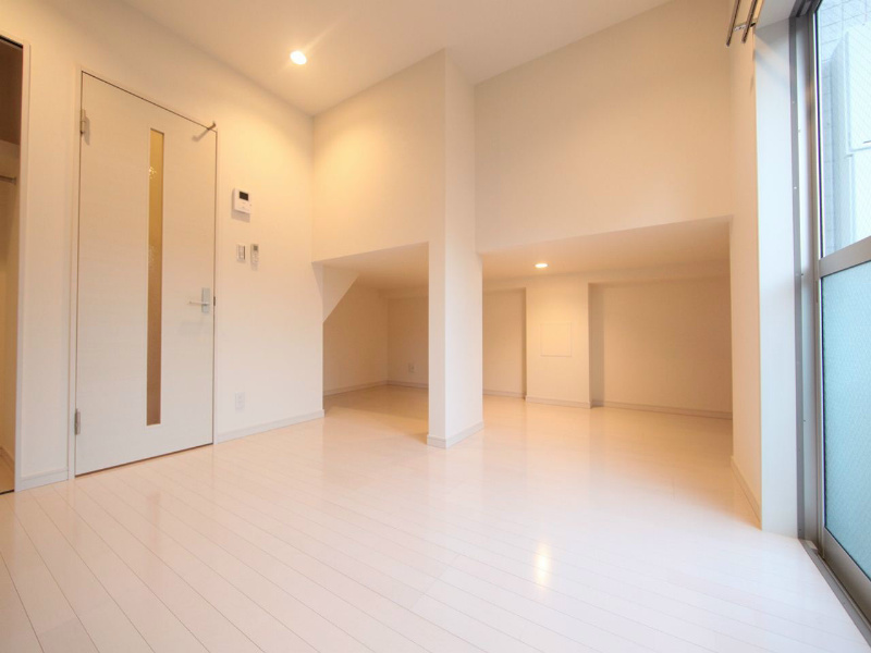 居室・リビング　洋室6帖　アンダーロフト5.8帖（収納でも使えます）