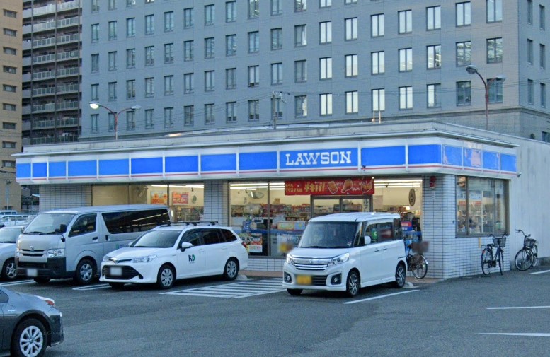 コンビニ　ローソン 磯上通二丁目店（コンビニ）まで137m