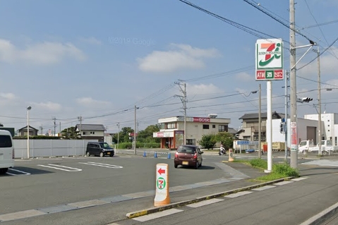 コンビニ　セブンイレブン（コンビニ）まで5013m