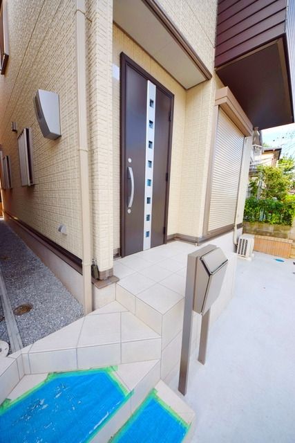 エントランス　★お部屋探しは株式会社タウンハウジング東京まで★