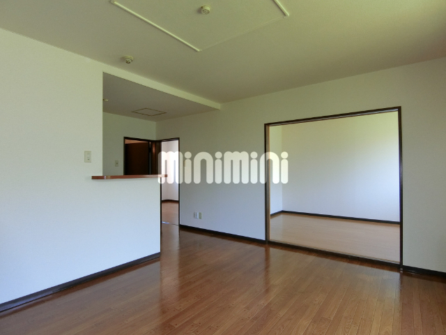 居室・リビング　リビング