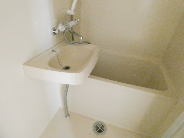 バス・シャワールーム　同社施工例