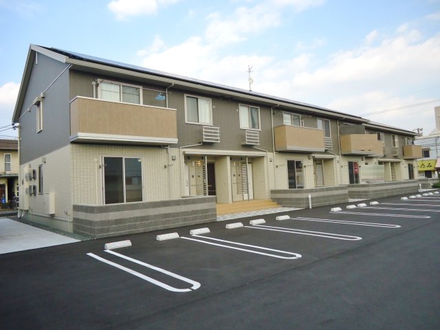 建物外観　クリアル曙・軽量鉄骨造