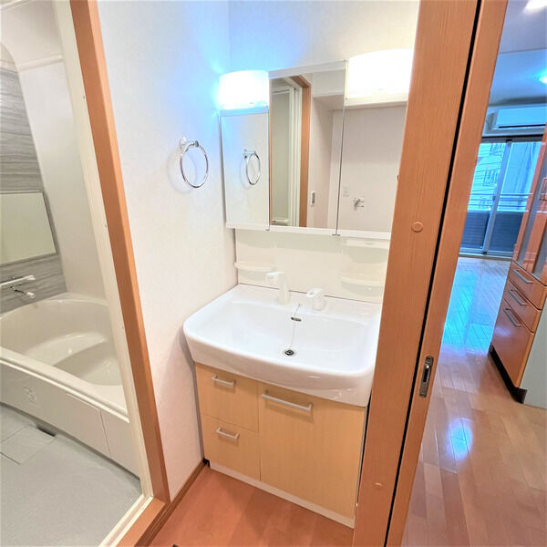 洗面設備　参考写真