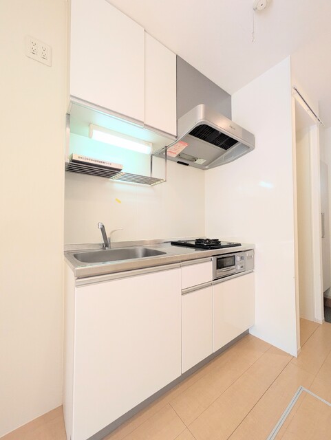 キッチン　※クリーニング前（２０２６年２月１２日撮影）