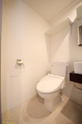 トイレ　グランパーク大阪WEST