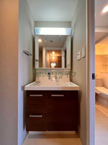 洗面設備　※参考写真です。同じ間取りの別部屋になります。