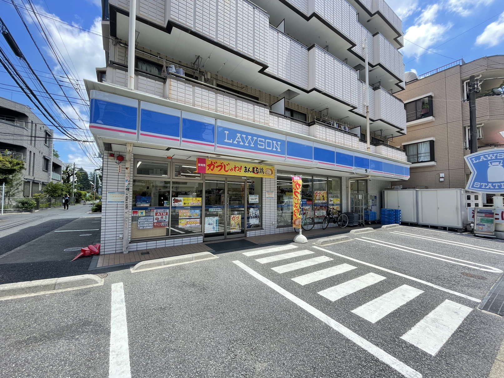 コンビニ　ローソン池尻1丁目店（コンビニ）まで180m