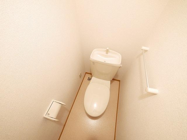 トイレ　シンプルで使いやすいトイレです