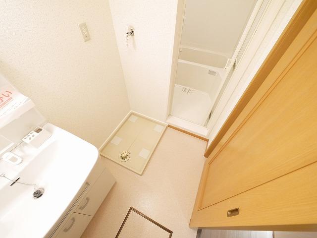 その他設備　嬉しい室内洗濯機置き場がございます。