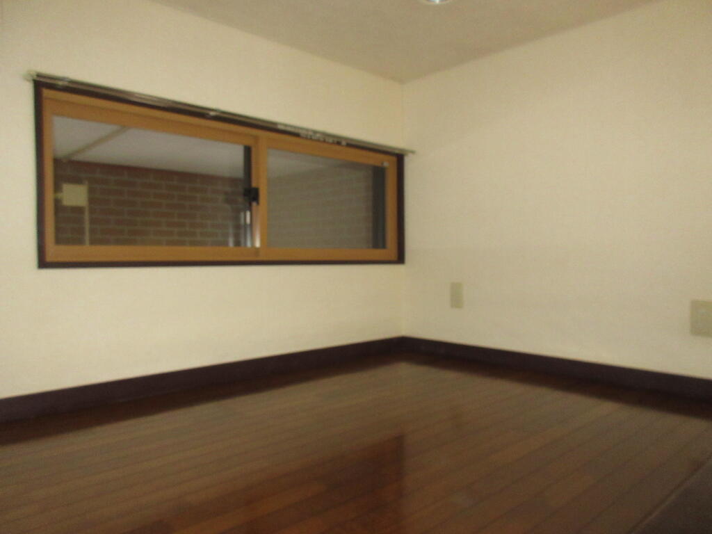 その他部屋・スペース　ロフト内部