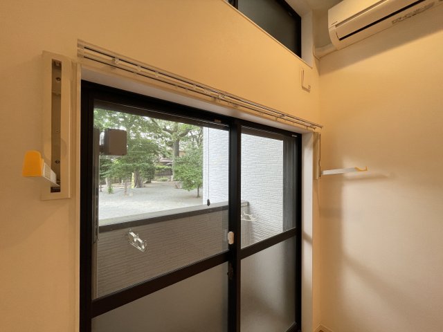 バルコニー　※同シリーズの写真ですので、イメージになります。