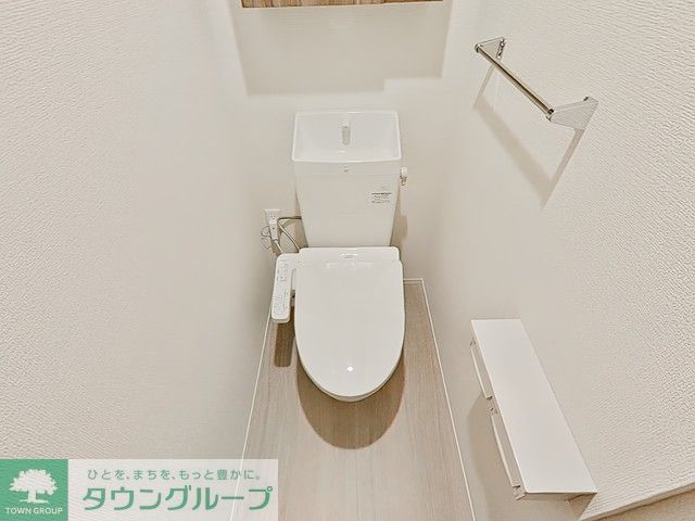 トイレ　※写真は同タイプ住戸です。