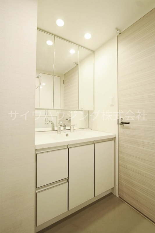 洗面設備　退去予定の為、過去の参考写真になります