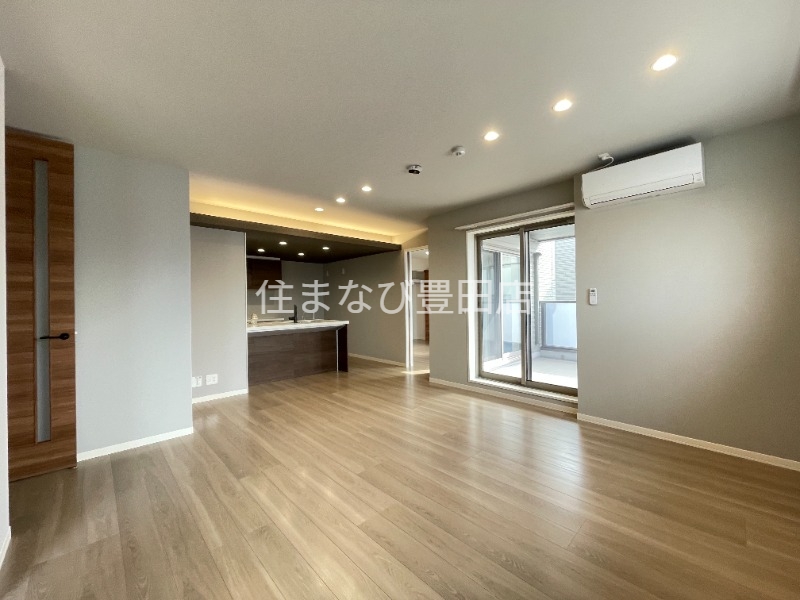 居室・リビング　別部屋写真