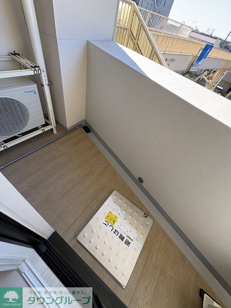 バルコニー　バルコニー