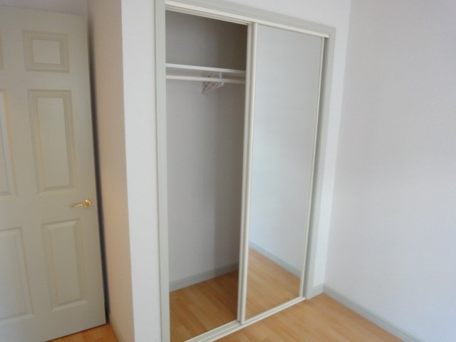 収納　クローゼット（反転）