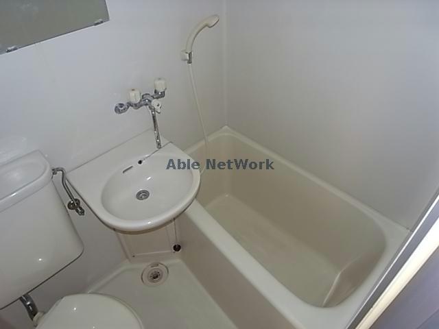 洗面設備　参考写真