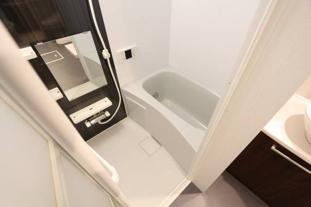 バス・シャワールーム　類似タイプイメージ写真