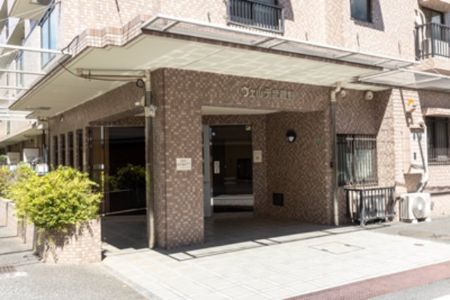 建物外観　外観は落ち着いています