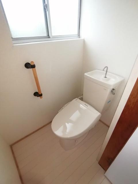 トイレ　ウォシュレットに交換