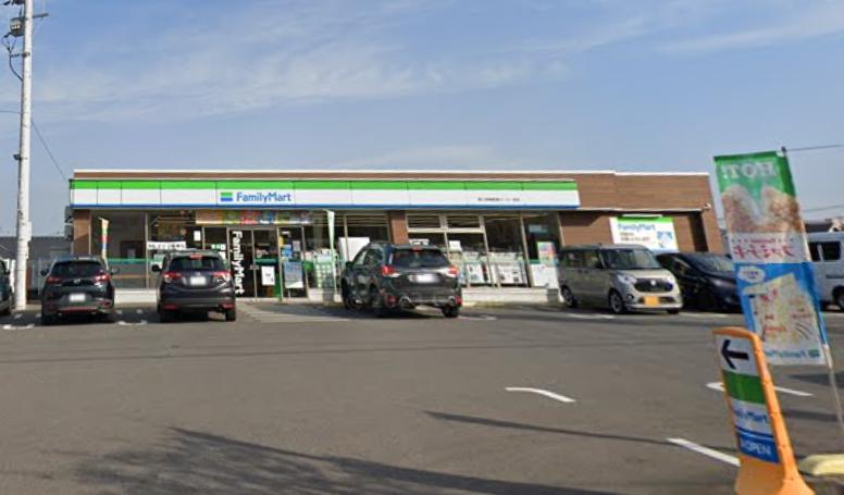 コンビニ　ファミリーマート 国立長崎医療センター前店（コンビニ）まで779m