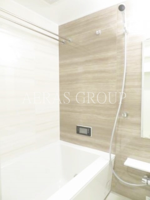 バス・シャワールーム　バスルーム