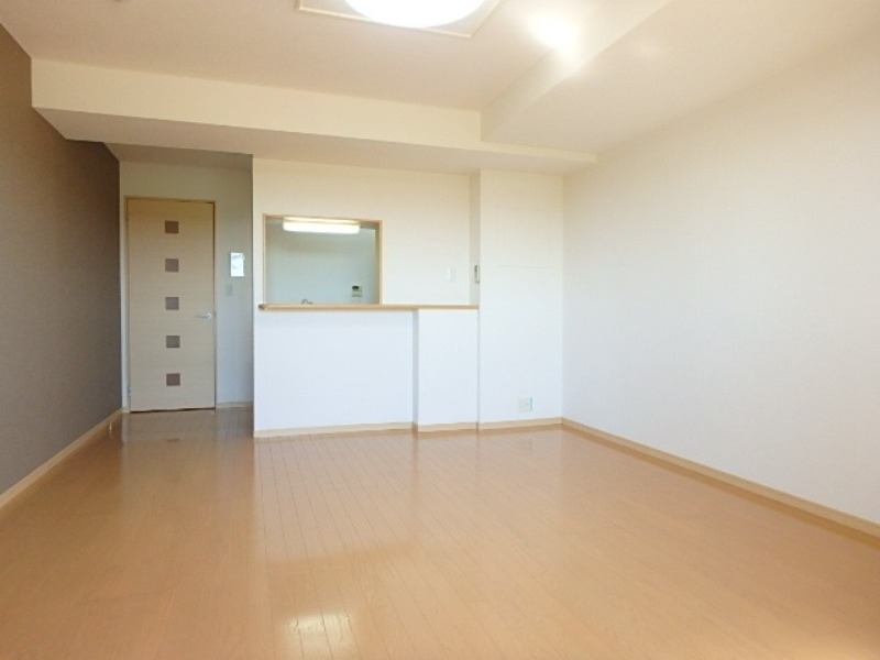 居室・リビング　図面と現状に相違がある場合には現状を優先