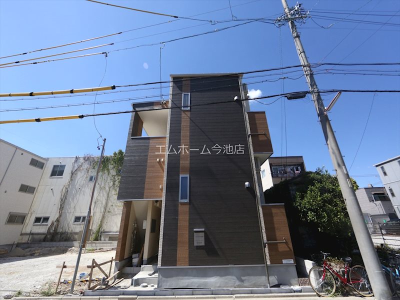 建物外観　外観　デザイナーズ　光インターネット無料