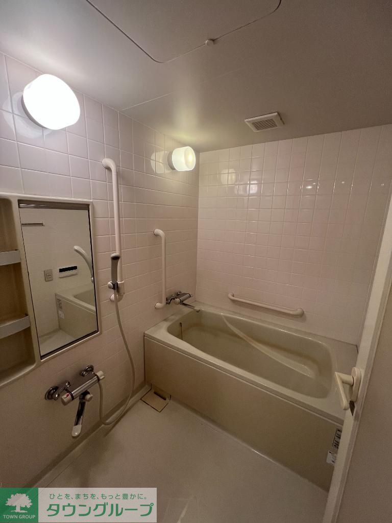 バス・シャワールーム　バス