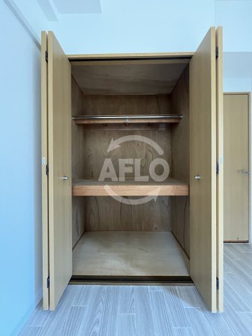 収納　リュミエール江坂　クローゼット