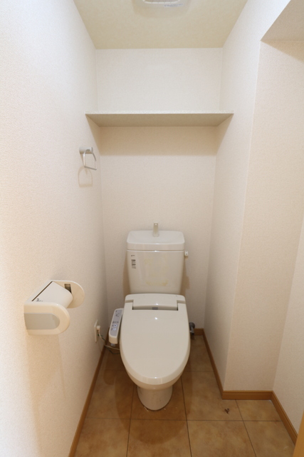 トイレ　☆快適な温水洗浄便座☆