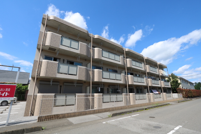 建物外観　☆３階建マンションタイプのお部屋☆