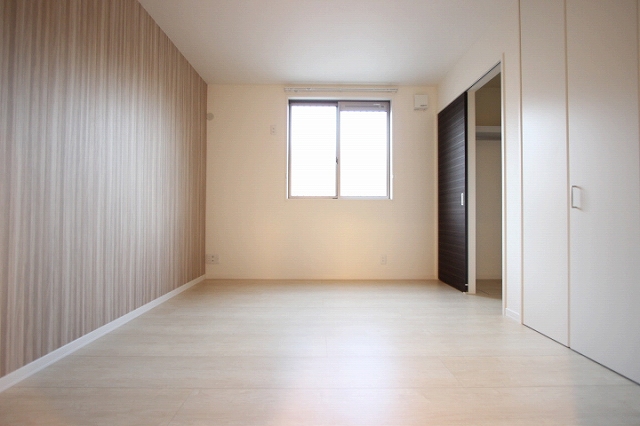 その他部屋・スペース　別号室の写真です（反転）