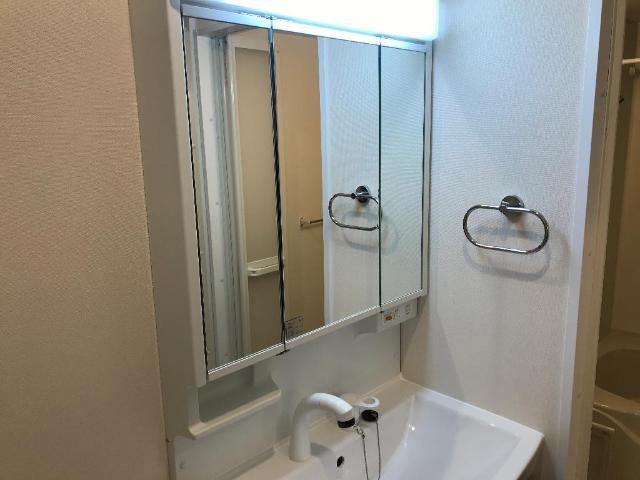 洗面設備　洗髪洗面化粧台