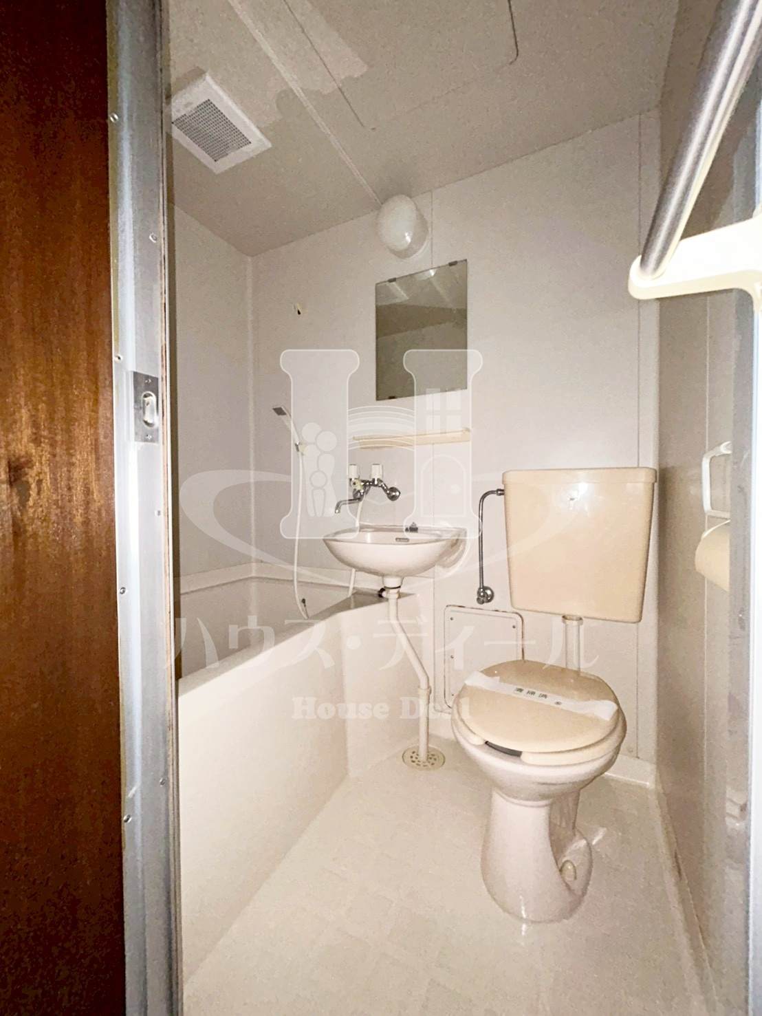 バス・シャワールーム　日々の暮らしに欠かせないお風呂です