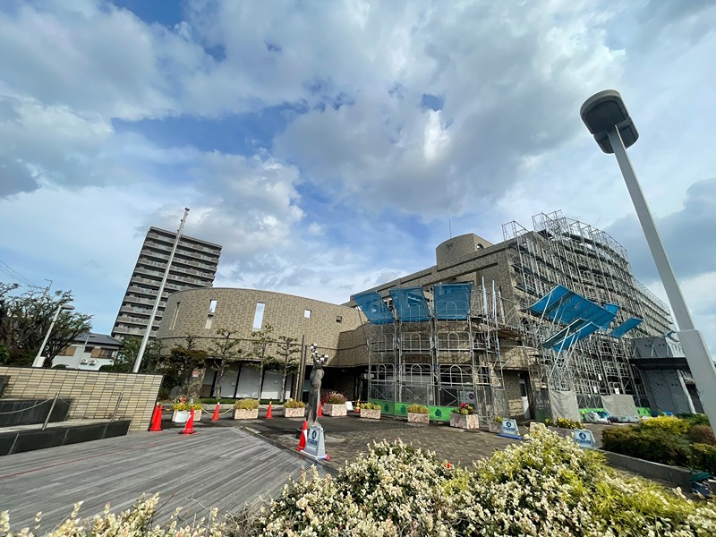 役所　堺市東区役所（役所）まで377m