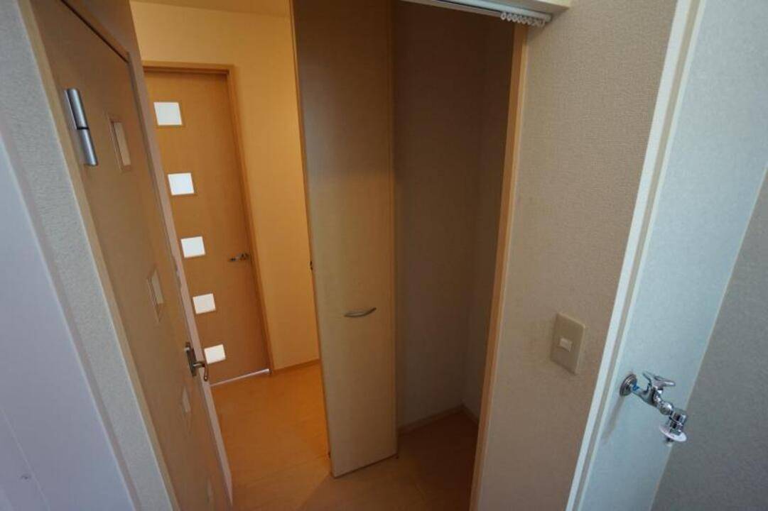 収納　クローゼット