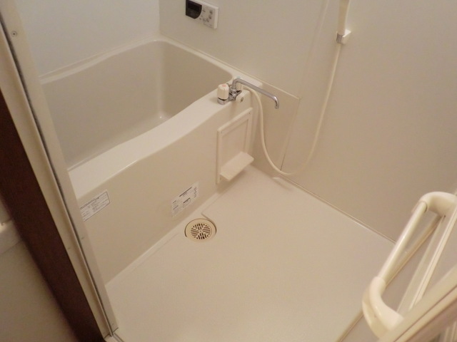 バス・シャワールーム　浴室