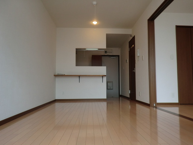 居室・リビング　リビング