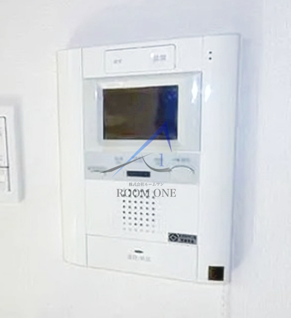 セキュリティ　モニター付きインターホンです。