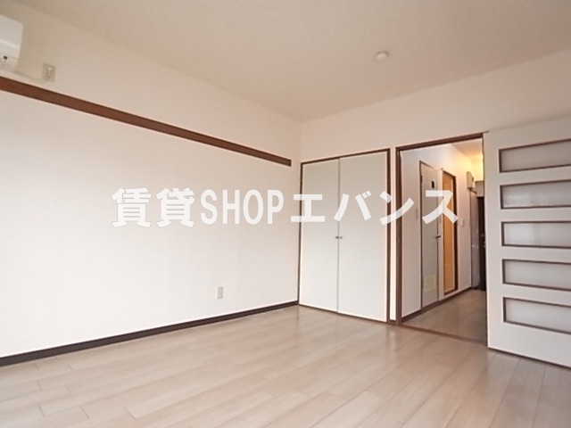 居室・リビング　おしゃれな居間です