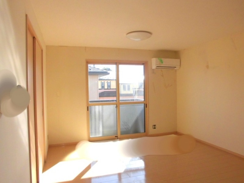 居室・リビング　図面と現状に相違がある場合には現状を優先